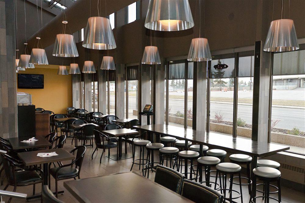 Coliseum Inn Edmonton Extérieur photo
