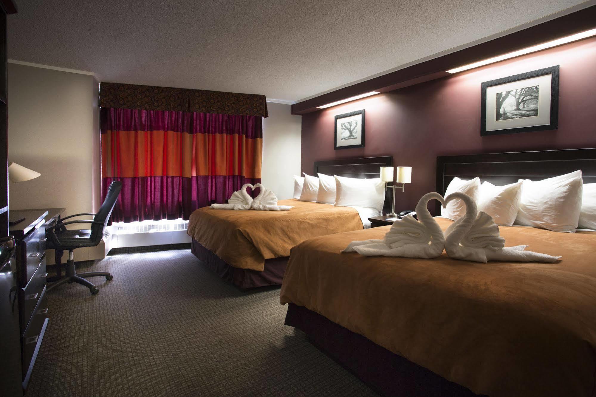 Coliseum Inn Edmonton Extérieur photo